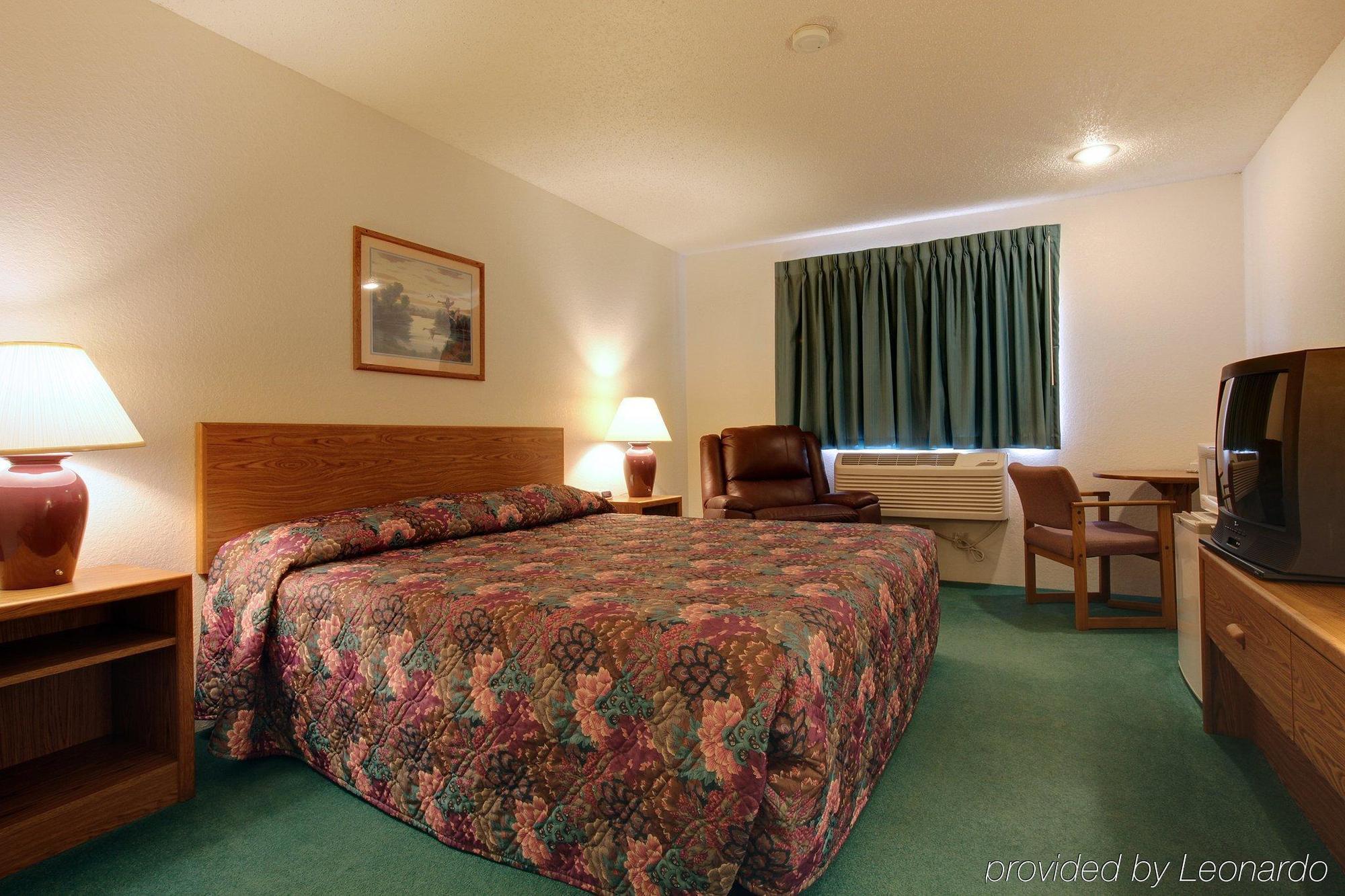 Americas Best Value Inn & Suites Cassville Roaring River Rom bilde