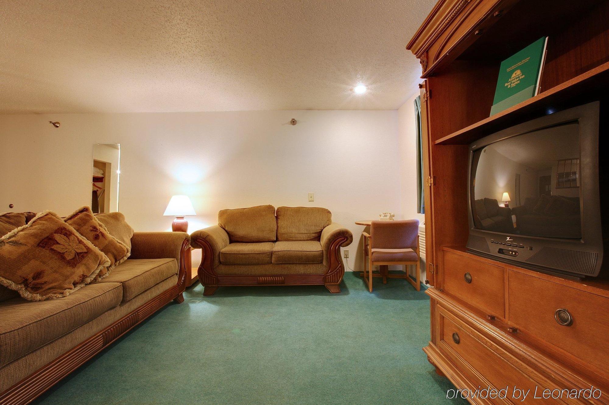Americas Best Value Inn & Suites Cassville Roaring River Rom bilde