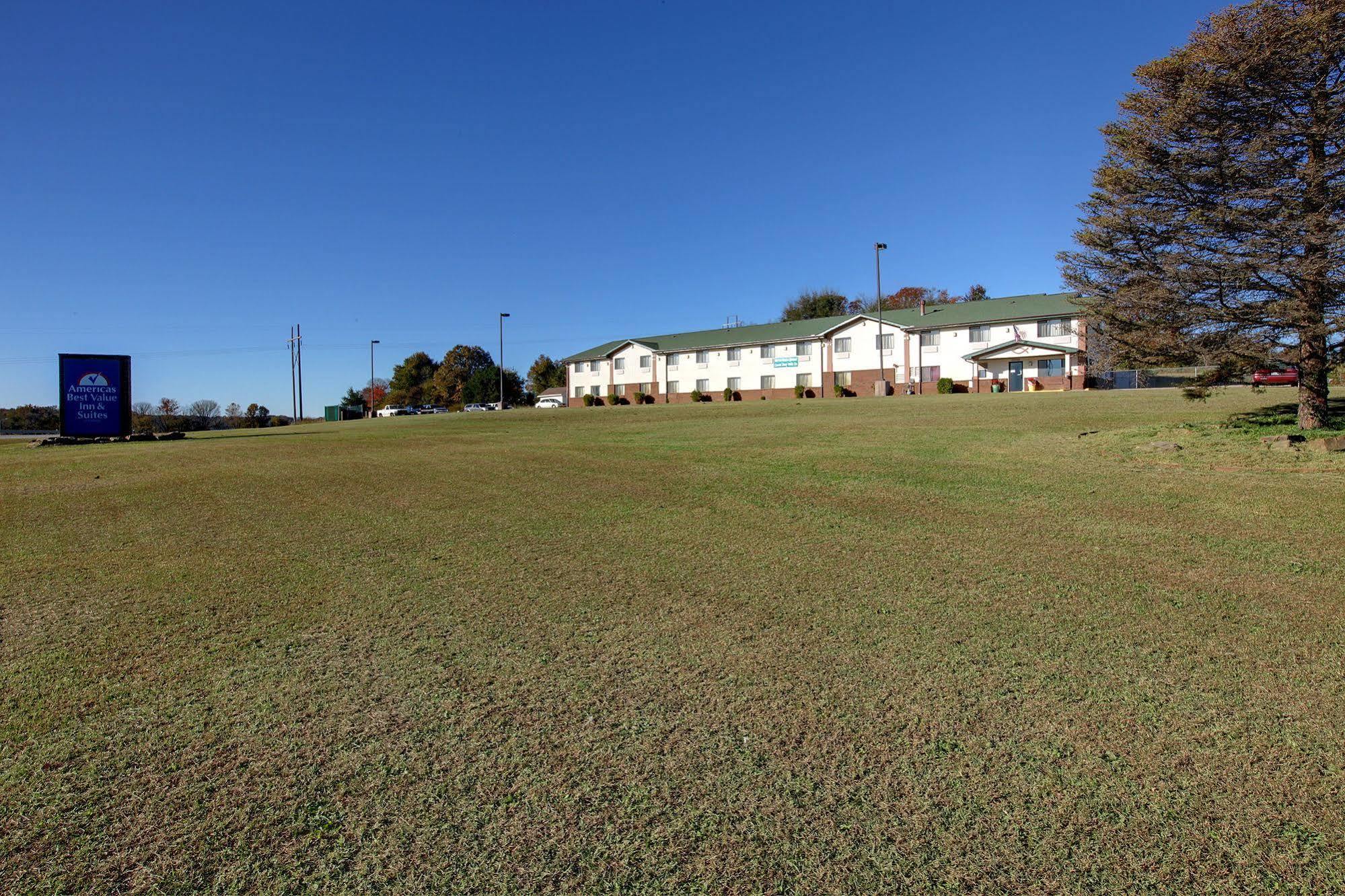 Americas Best Value Inn & Suites Cassville Roaring River Eksteriør bilde