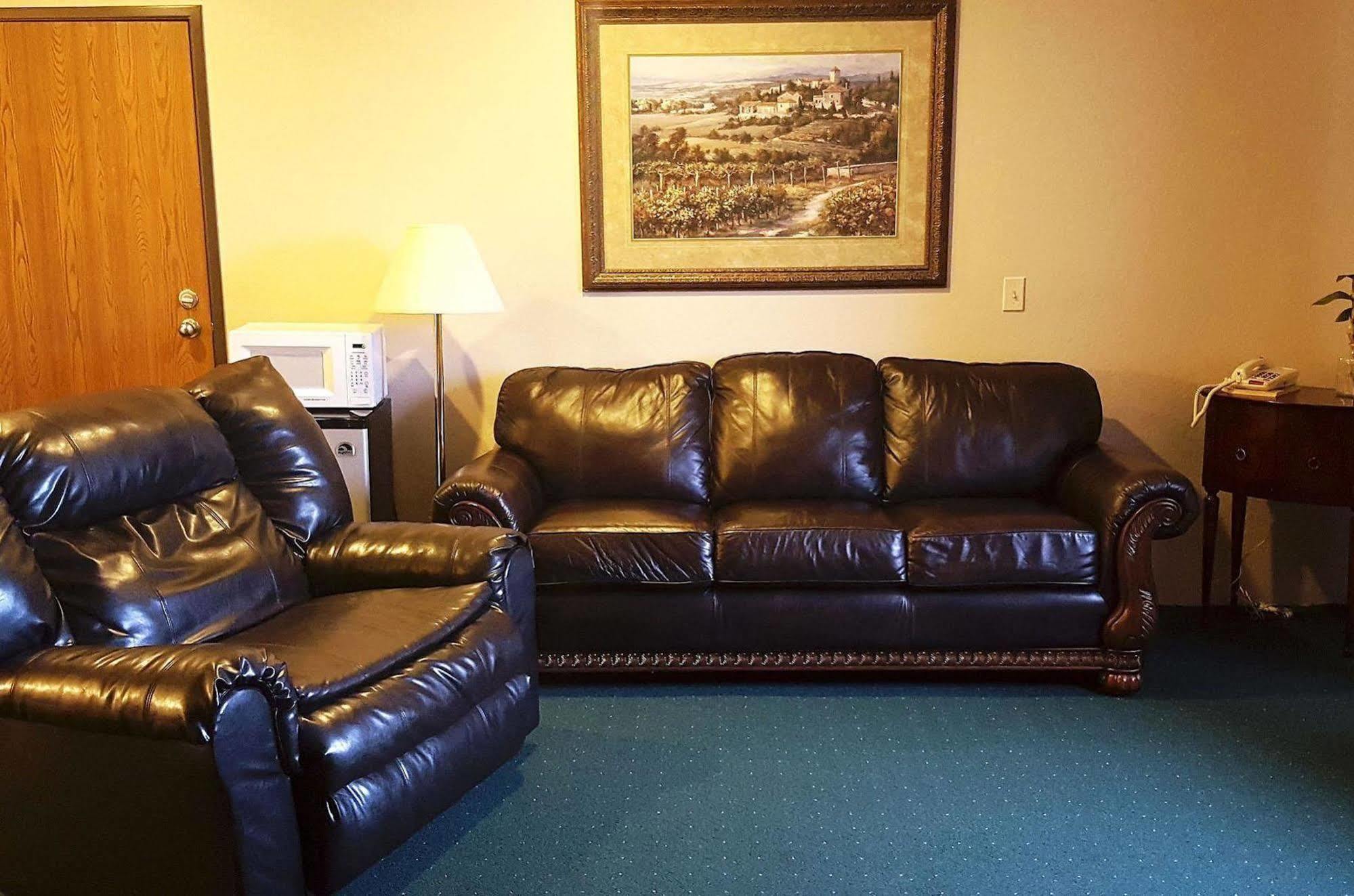 Americas Best Value Inn & Suites Cassville Roaring River Eksteriør bilde