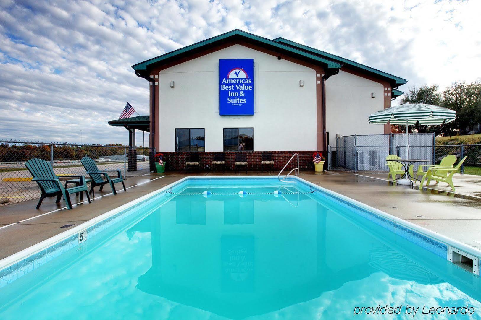 Americas Best Value Inn & Suites Cassville Roaring River Eksteriør bilde